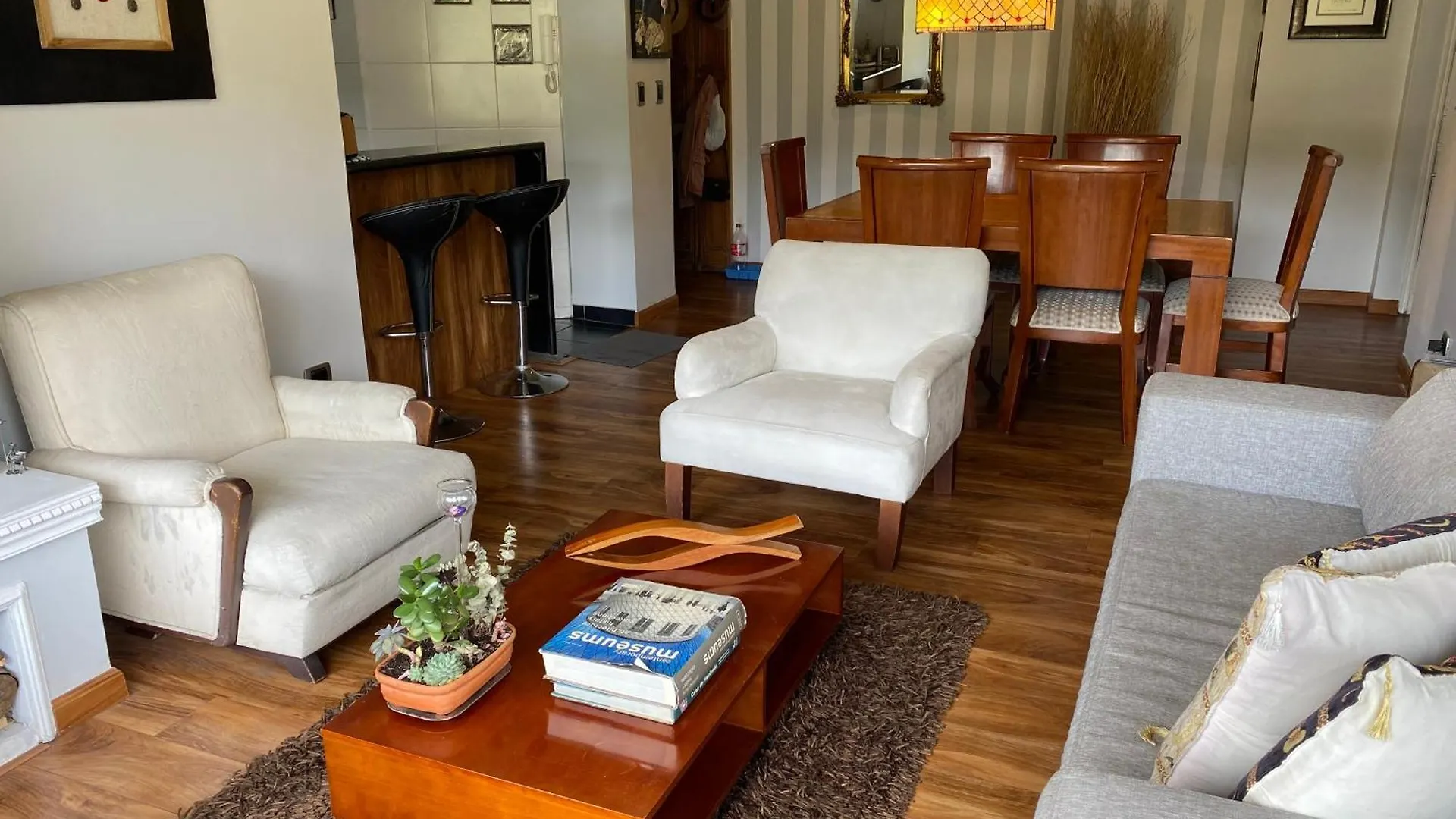 Habitacion 2 En Sector Exclusivo Usaquen Bogota Colombia