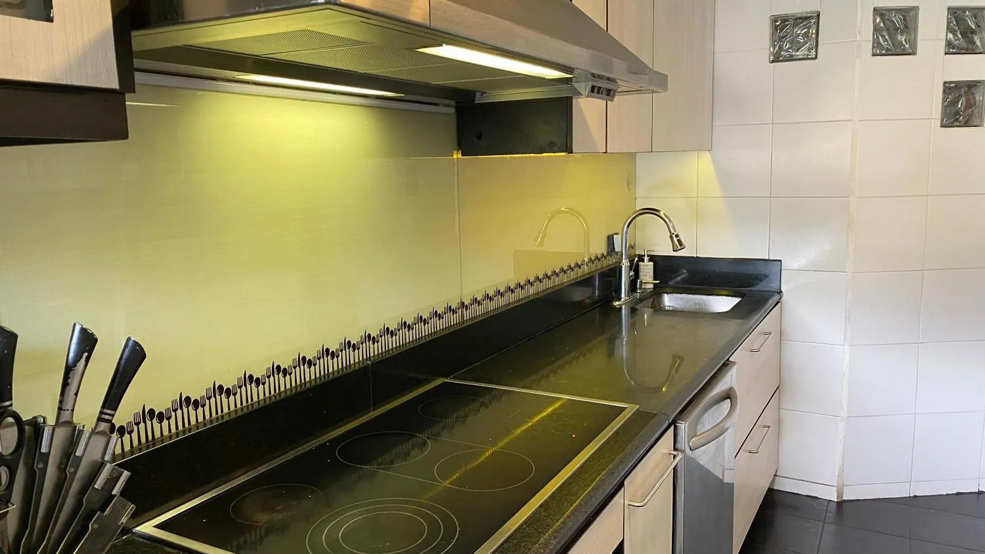 Homestay Habitacion 2 En Sector Exclusivo Usaquen Bogota